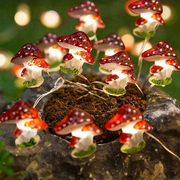 Świetlówki na łańcuch z magicznymi grzybami