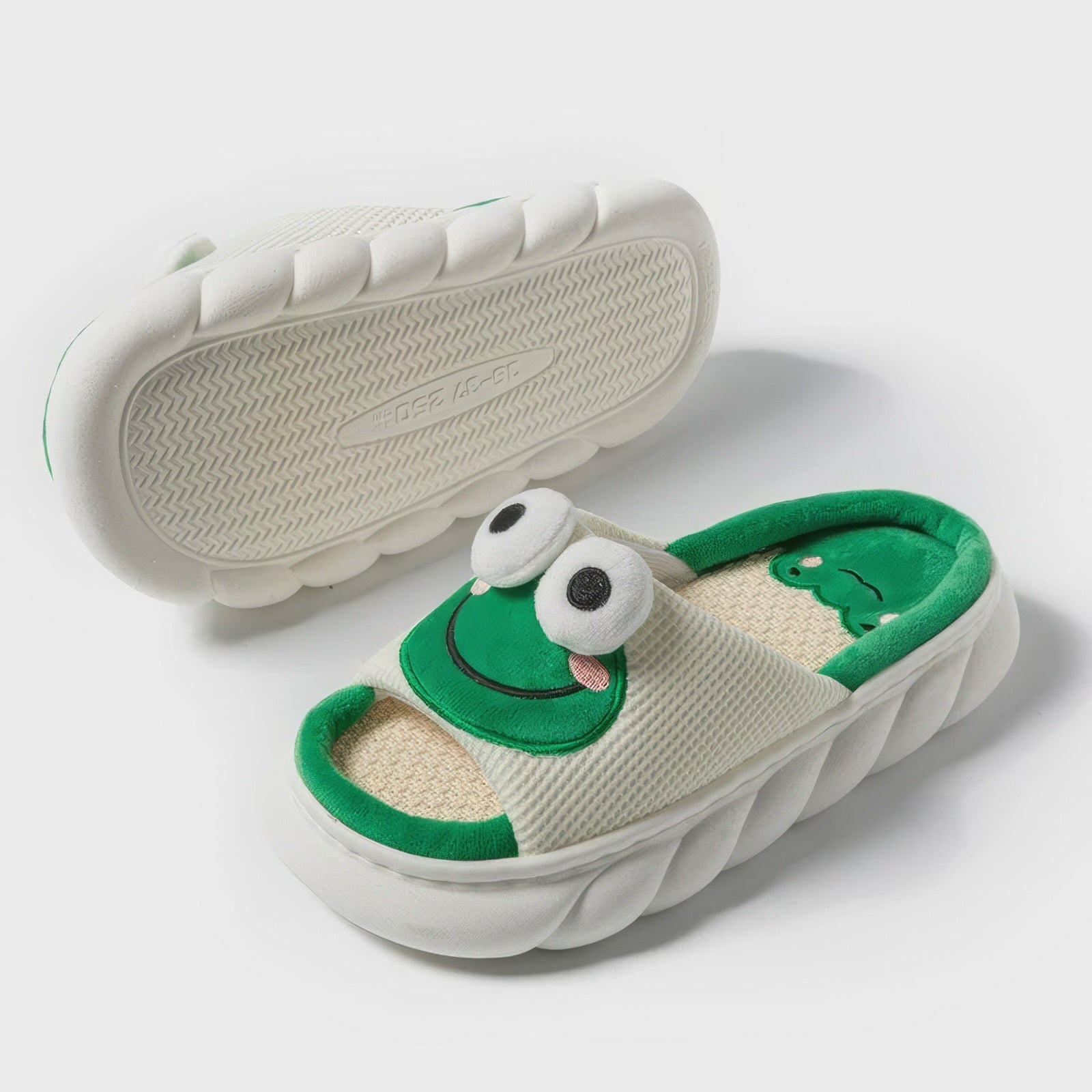 Kapcie z nadrukiem 3D Żaba z oczami