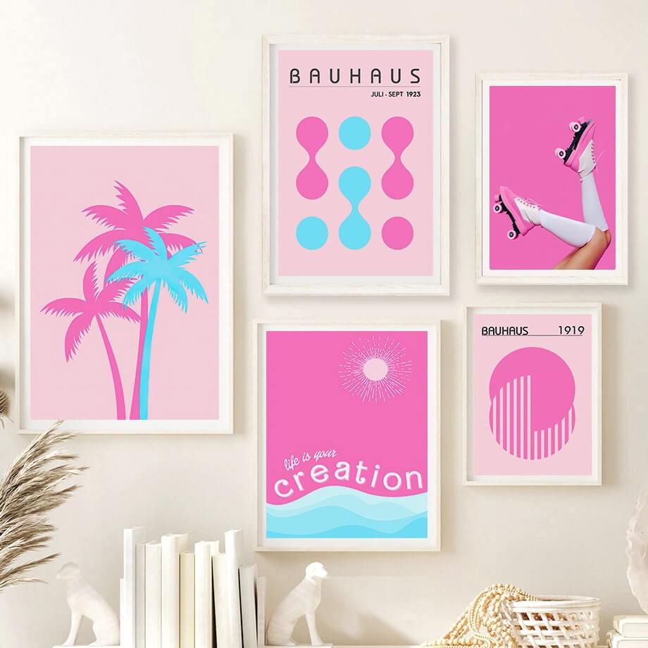 Plakaty Canvas z Kolekcją Barbiecore na Ścianę