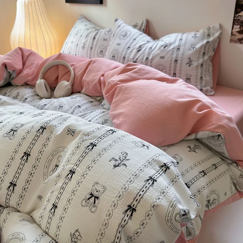Zestaw pościeli Coquette Print w kolorze różowego pyłu