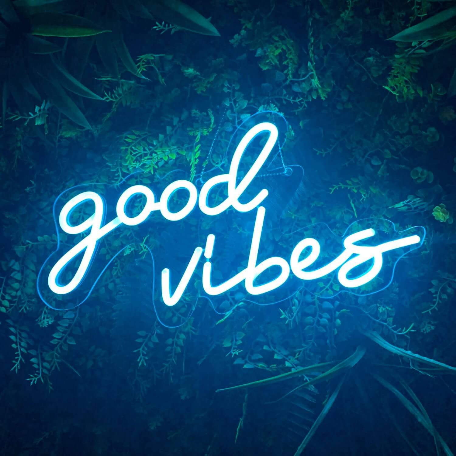 Neonowy napis ścienny Good Vibes
