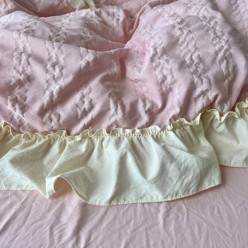 Uroczy Zestaw Pościeli z Koronki i Falbanami w Stylu Kawaii dla Księżniczki