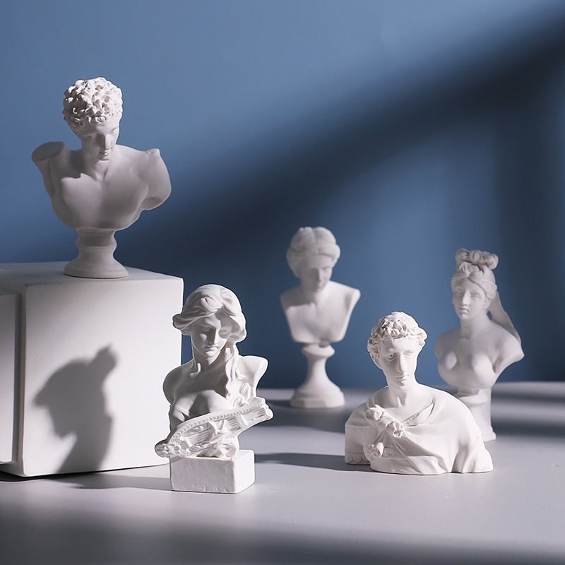 Mini figurki bustowe