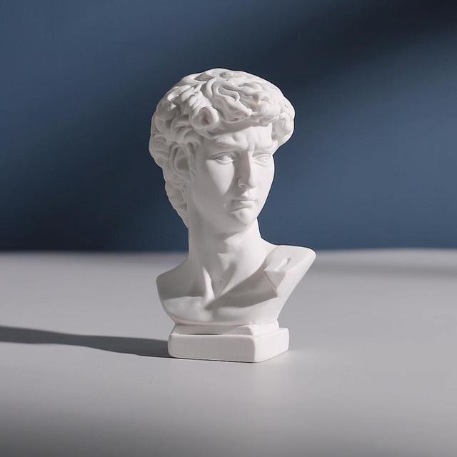 Mini figurki bustowe