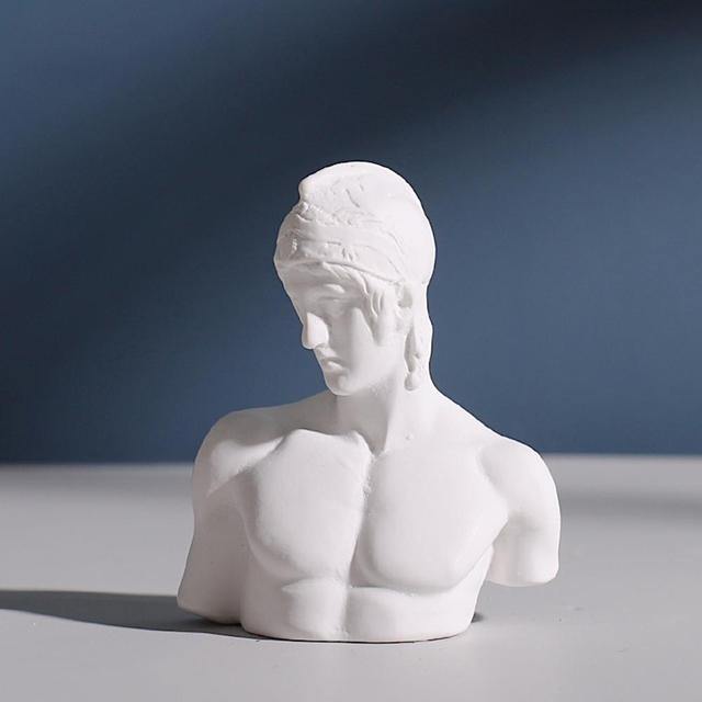 Mini figurki bustowe