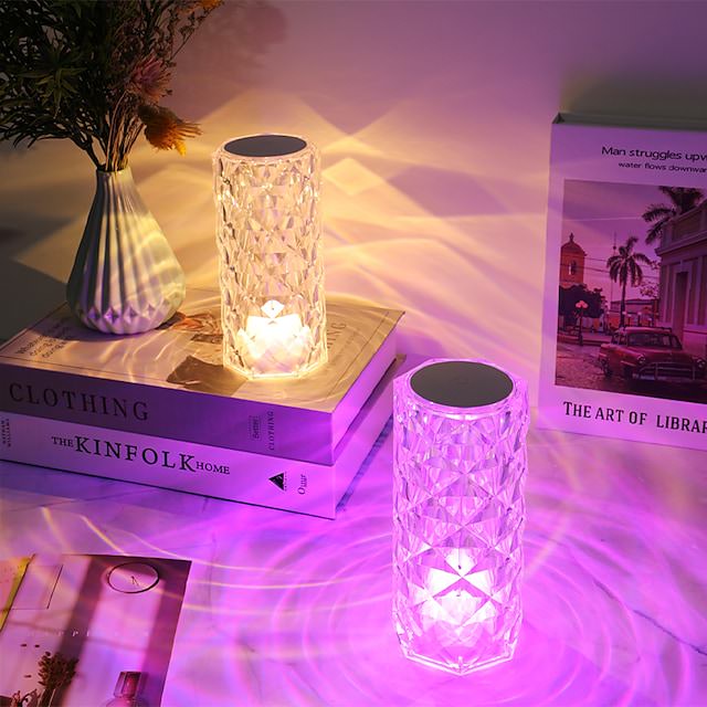 Lampa LED z kryształem diamentowym