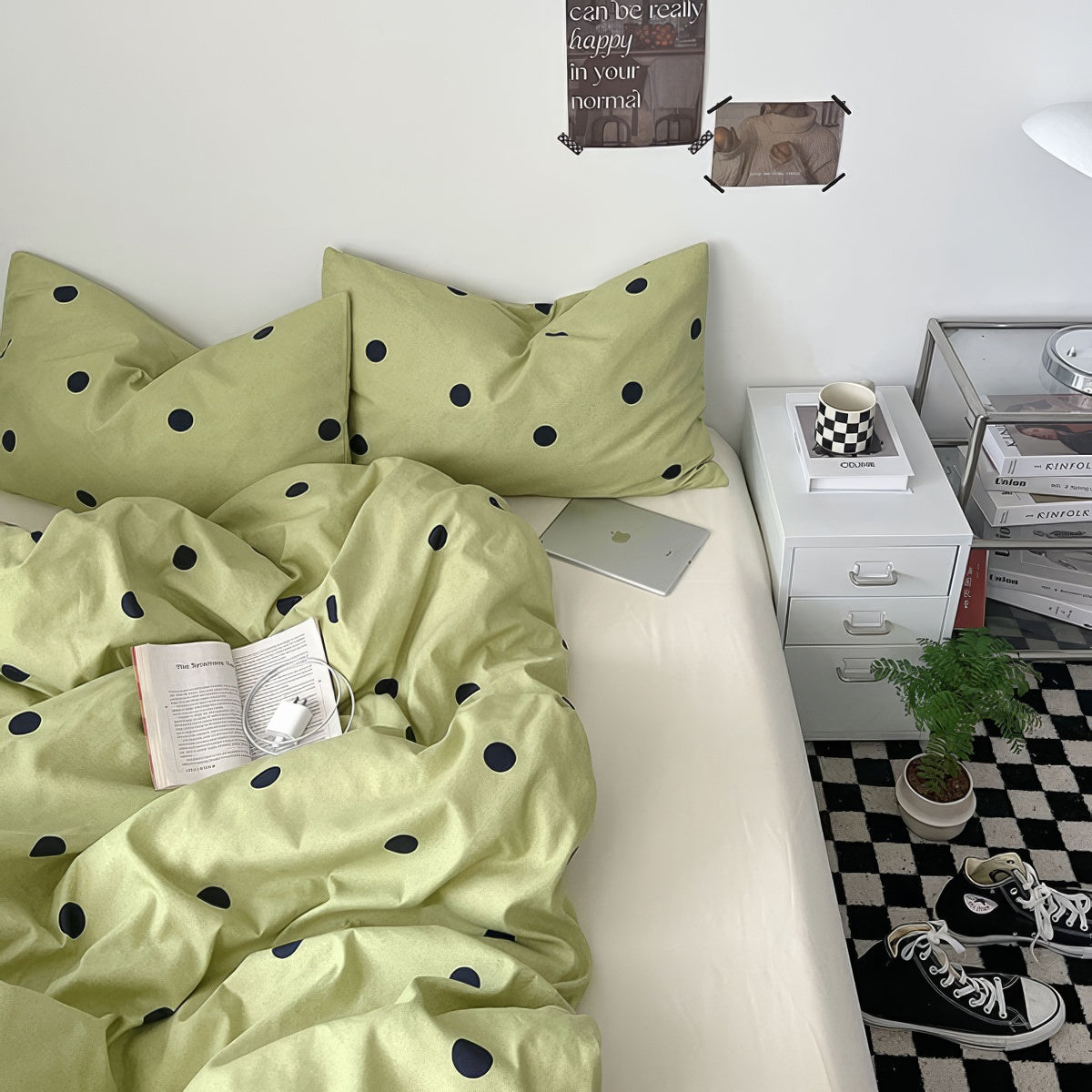 Zestaw pościeli w sage green z kropkami