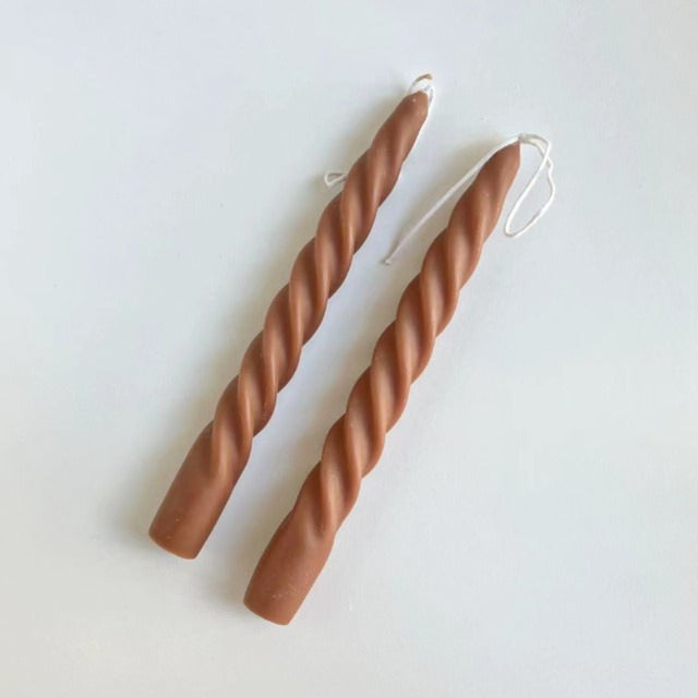 Dwupak spiralnych, pastelowych świec w formie spirali