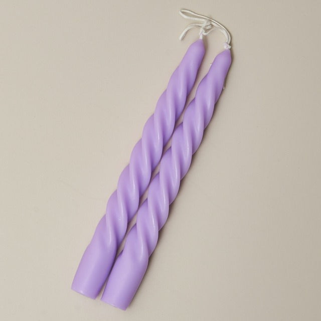 Dwupak spiralnych, pastelowych świec w formie spirali