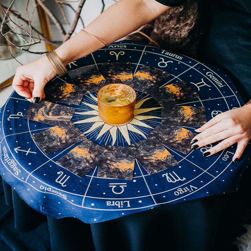 Chustka na ołtarz z Tarotowym Kołem Zodiaku