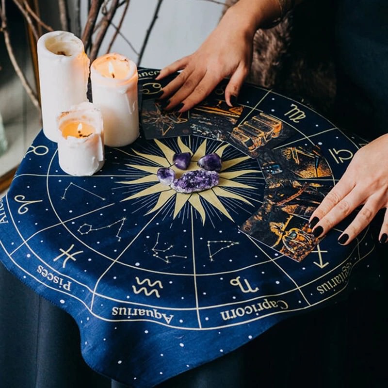 Chustka na ołtarz z Tarotowym Kołem Zodiaku
