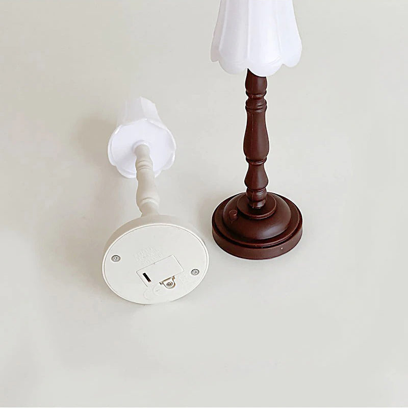 Retro mini lampka stołowa